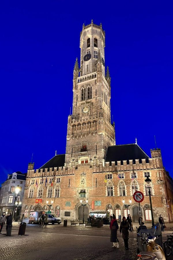 Bruges Travel Guide: The Fairytale City › Bruges | Belgium | International Travel Guide