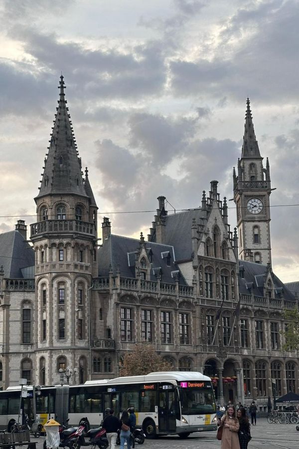 Gent Gezisi İçin Ulaşım Taktikleri › Ghent | Belçika | Yurt Dışı Gezi Rehberi